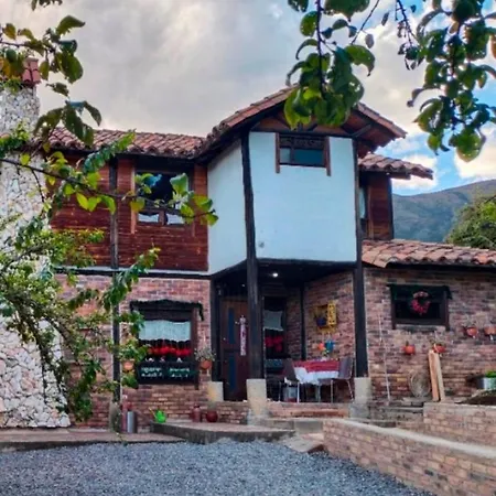 Chalet De Montana Alejandrina Duitama Exterior photo